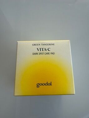 VITA-C Dark Spot Care Pad - Green Tangerine (Yellow)